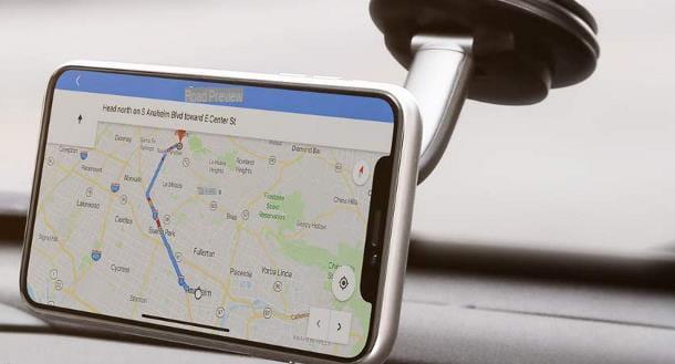 How to connect the phone navigator to the car