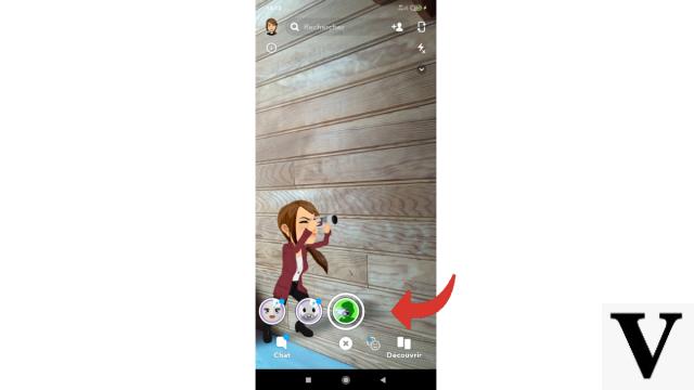 ¿Cómo usar un Bitmoji en Snapchat?