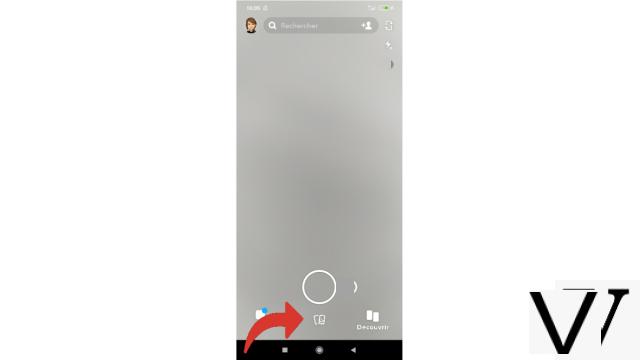 How to send an image from my smartphone to Snapchat?