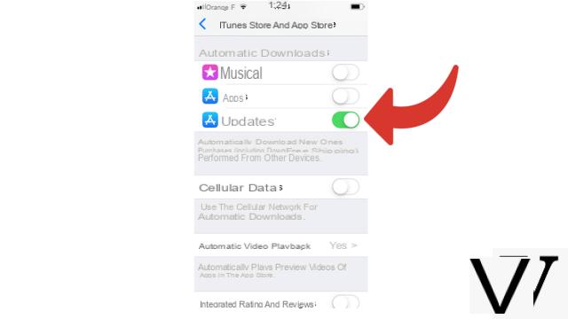 Como atualizar um aplicativo no meu iPhone?