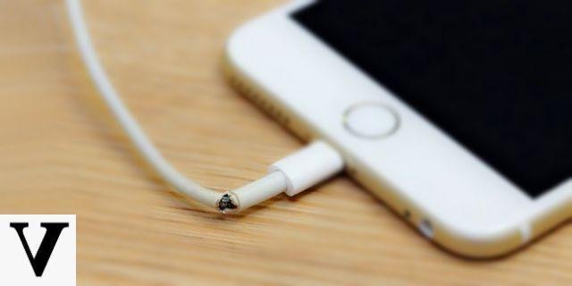 iPhone Won't Charge? Here's how to solve | iphonexpertise - Official Site