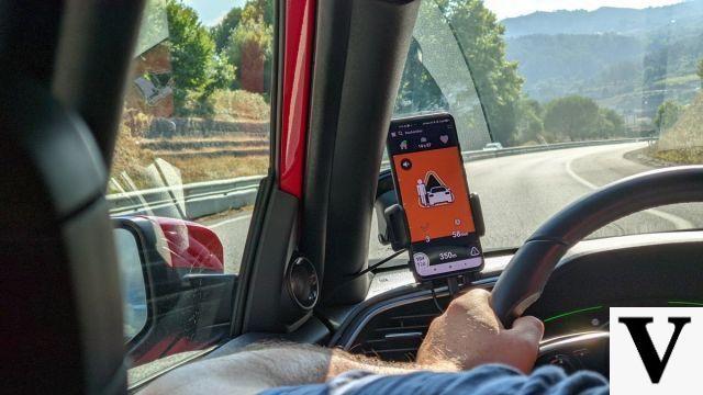 Coyote vs Waze: comparamos os aplicativos de assistência ao dirigir, o prêmio em declínio?