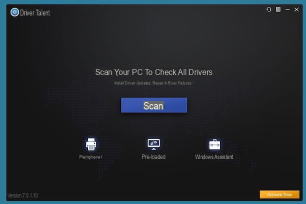 How to connect a webcam to the PC