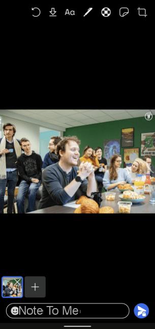 Como desfocar facilmente rostos em uma foto de multidão no computador e smartphone