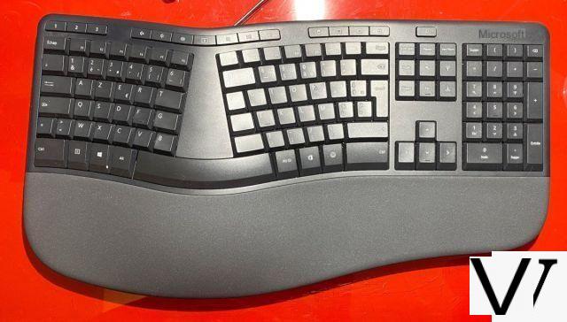 Quais são os melhores teclados de computador para uso no escritório?
